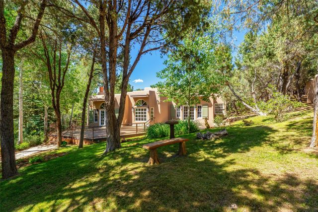 2208 Paseo Primero, Santa Fe, NM 87501