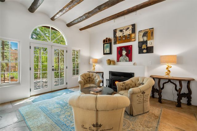 2208 Paseo Primero, Santa Fe, NM 87501