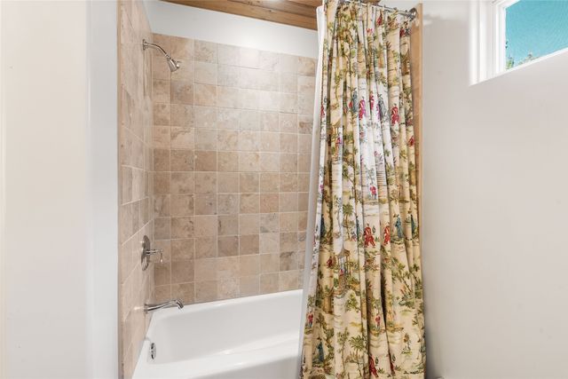 2208 Paseo Primero, Santa Fe, NM 87501