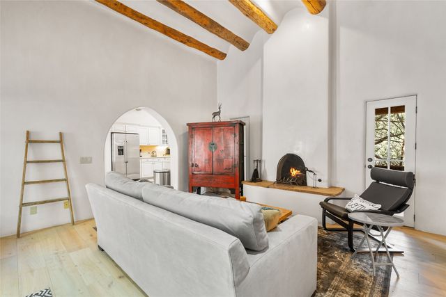 2208 Paseo Primero, Santa Fe, NM 87501