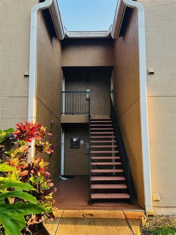 15680 SW 106th Ln 804, Miami, FL 33196