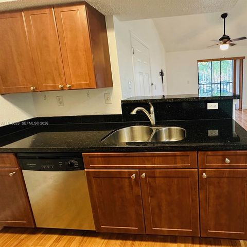 15680 SW 106th Ln 804, Miami, FL 33196