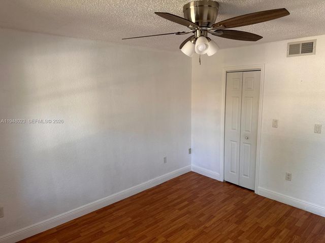 15680 SW 106th Ln 804, Miami, FL 33196