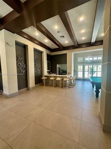 15680 SW 106th Ln 804, Miami, FL 33196