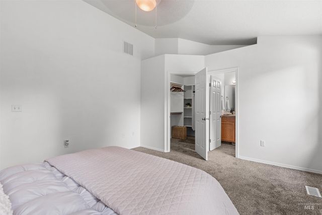622 N Mudstone Way, Kuna, ID 83634