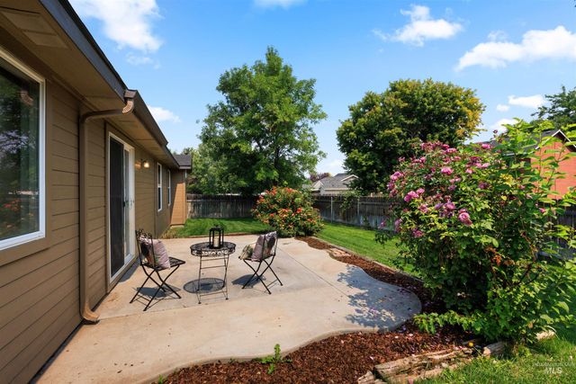 622 N Mudstone Way, Kuna, ID 83634