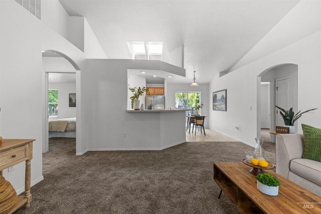 622 N Mudstone Way, Kuna, ID 83634
