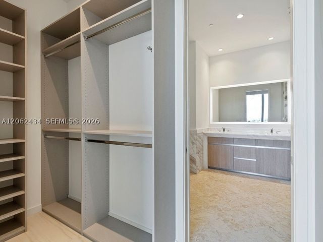 2811 S Bayshore Dr 5C, Coconut Grove, FL 33133