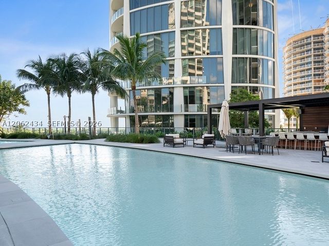 2811 S Bayshore Dr 5C, Coconut Grove, FL 33133