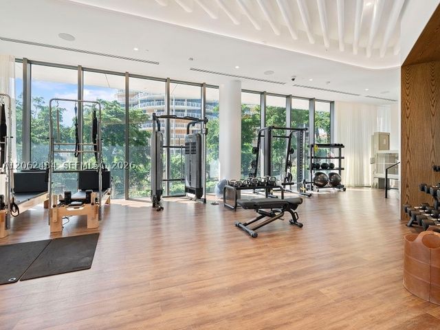 2811 S Bayshore Dr 5C, Coconut Grove, FL 33133