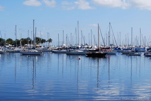 2811 S Bayshore Dr 5C, Coconut Grove, FL 33133