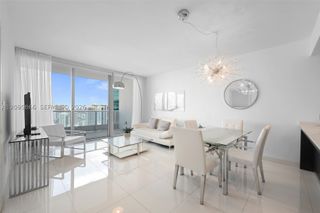 200 Biscayne Boulevard Way 4314, Miami, FL 33131
