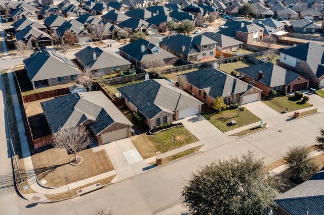 4257 Summersweet Lane, Fort Worth, TX 76036