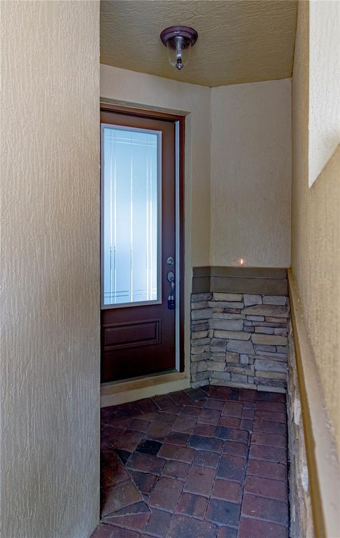 Image 20 of property listing at 8358 KELSALL DRIVE, Orlando, FL 32832
