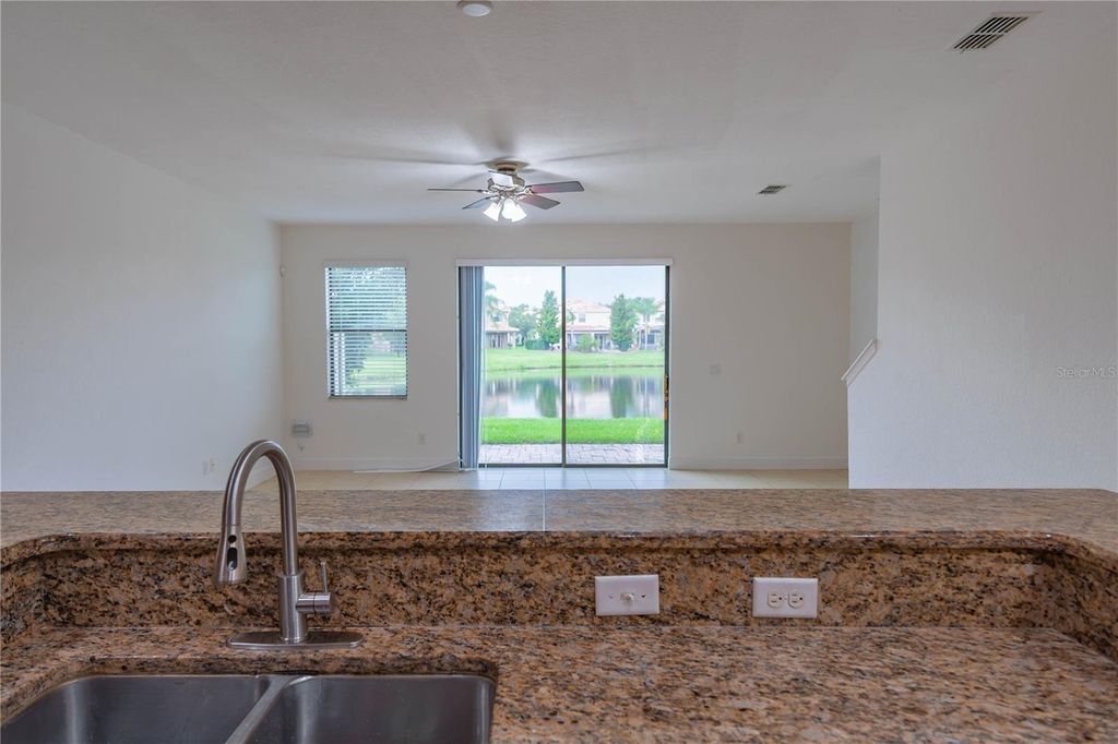Image 5 of property listing at 8358 KELSALL DRIVE, Orlando, FL 32832