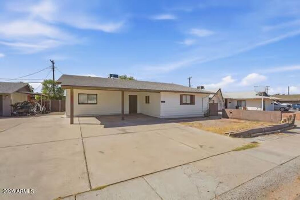 5147 W EARLL Drive, Phoenix, AZ 85031 — photo 2