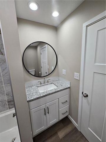 203 Kristine Avenue, Clinton, MO 64735