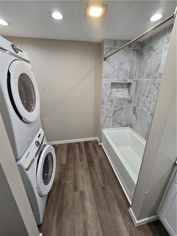 203 Kristine Avenue, Clinton, MO 64735