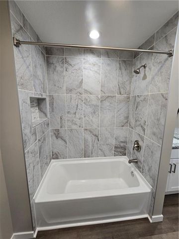 203 Kristine Avenue, Clinton, MO 64735