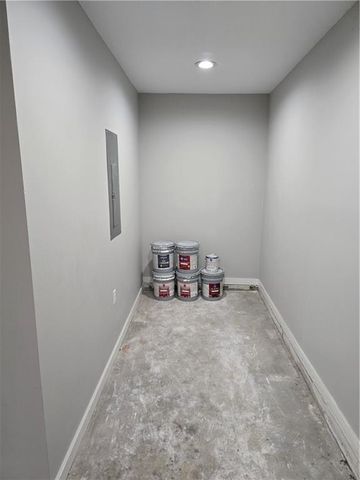 203 Kristine Avenue, Clinton, MO 64735