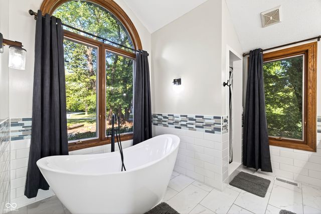 10124 Israel Road, Terre Haute, IN 47802