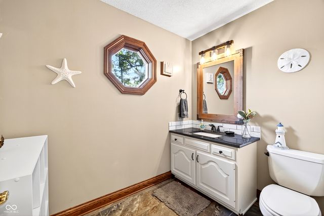 10124 Israel Road, Terre Haute, IN 47802