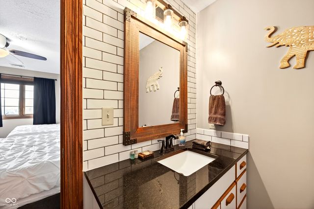 10124 Israel Road, Terre Haute, IN 47802