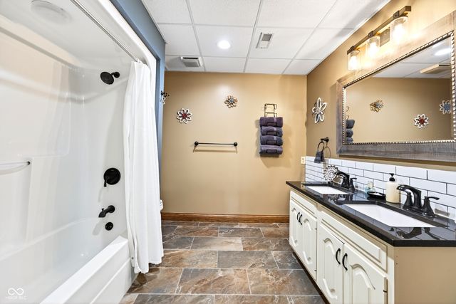 10124 Israel Road, Terre Haute, IN 47802