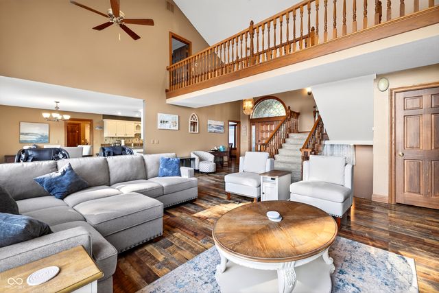 10124 Israel Road, Terre Haute, IN 47802