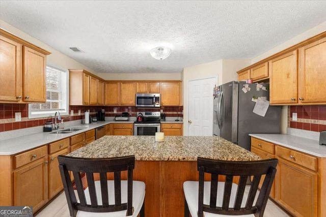 3601 Kittery Drive, Snellville, GA 30039