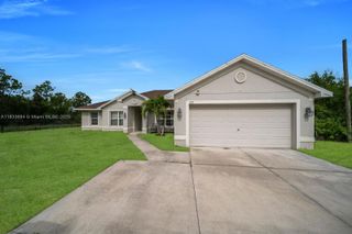 533 WILLOWBROOK DR, Lehigh Acres, FL 33972