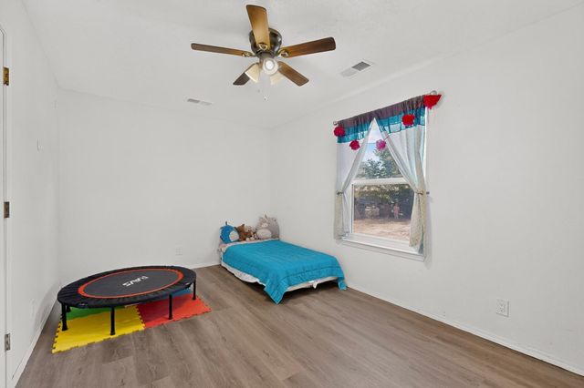 1715 Eldorado Loop, Bosque Farms, NM 87068