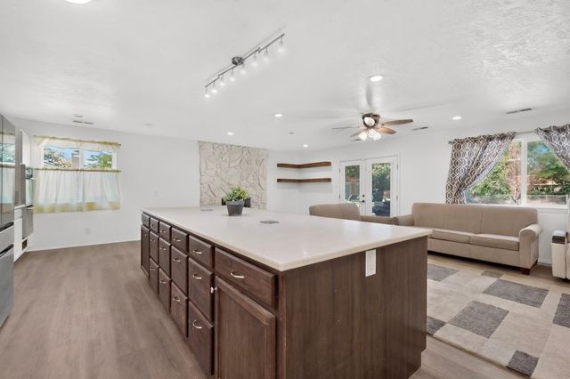 1715 Eldorado Loop, Bosque Farms, NM 87068