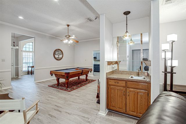 5307 Oak Branch Drive, Arlington, TX 76016