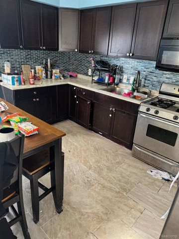 7265 EVERGREEN Avenue, Detroit, MI 48228