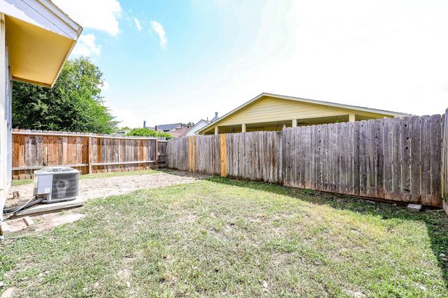 11510 Teaside Drive, Houston, TX 77066