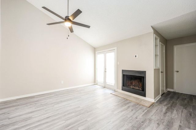 11510 Teaside Drive, Houston, TX 77066