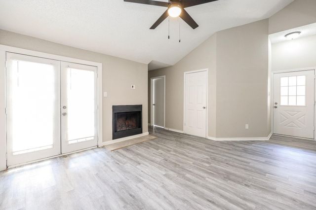 11510 Teaside Drive, Houston, TX 77066