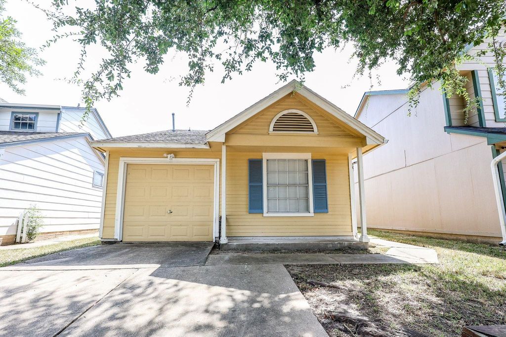 11510 Teaside Drive, Houston, TX 77066