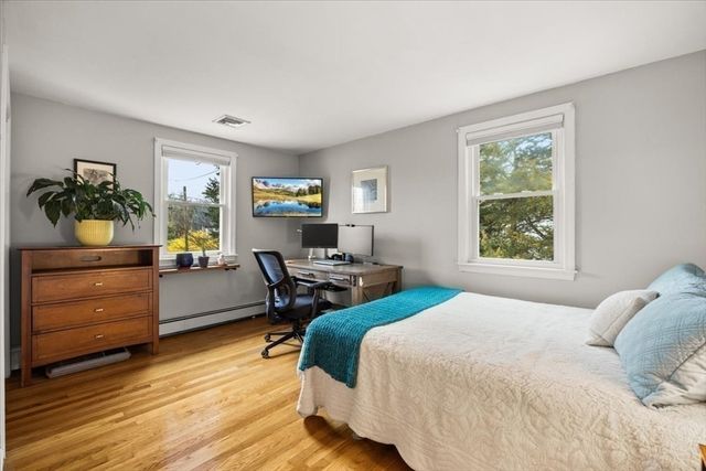 18 Mill St, Easton, MA 02356