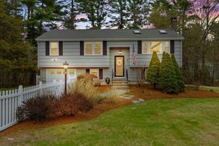 18 Mill St, Easton, MA 02356