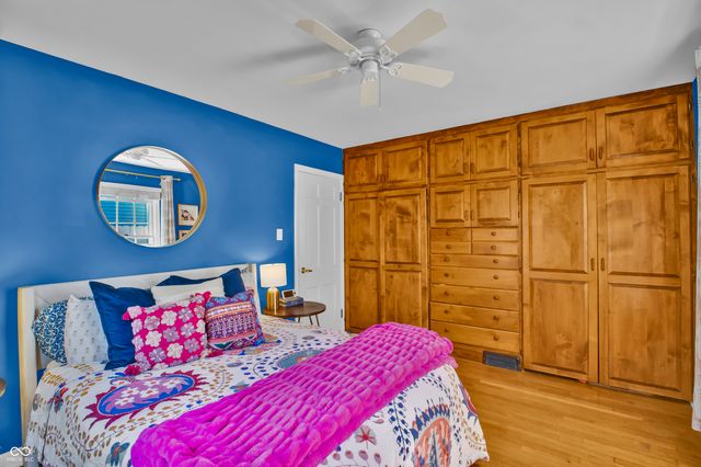 2245 Washington Street, Columbus, IN 47201