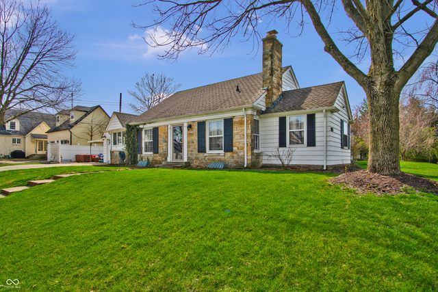 2245 Washington Street, Columbus, IN 47201