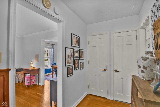 2245 Washington Street, Columbus, IN 47201