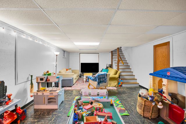 2245 Washington Street, Columbus, IN 47201