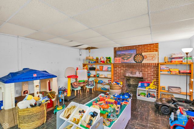 2245 Washington Street, Columbus, IN 47201