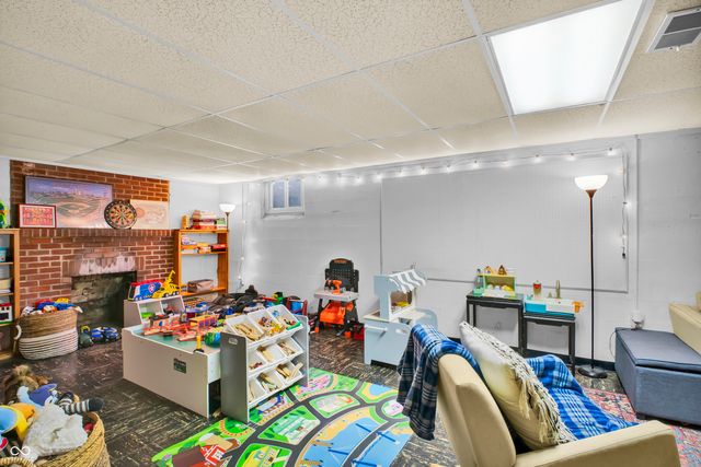 2245 Washington Street, Columbus, IN 47201