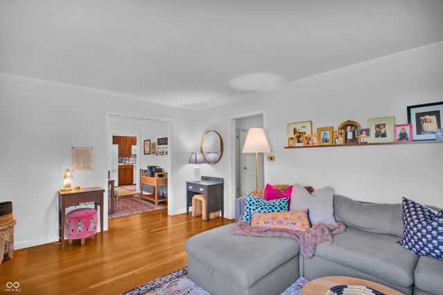 2245 Washington Street, Columbus, IN 47201