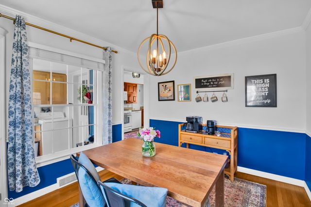 2245 Washington Street, Columbus, IN 47201