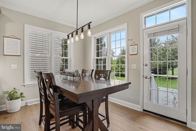 7 THISTLE GRN, Lancaster, PA 17602